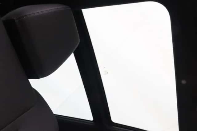BMW iX1 (2026) thumbnail 24
