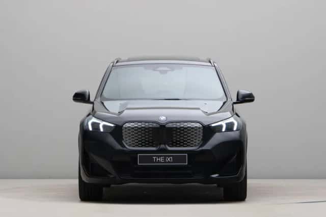 BMW iX1 (2026) thumbnail 6