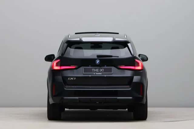 BMW iX1 (2026) thumbnail 10