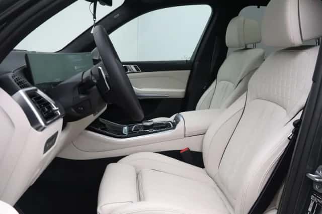 BMW X5 (2026) thumbnail 5
