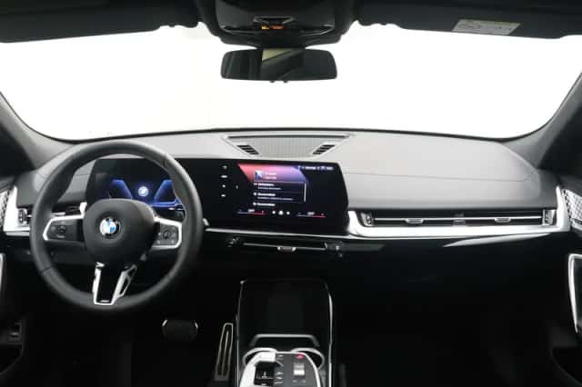 BMW X2 (2025) thumbnail 12