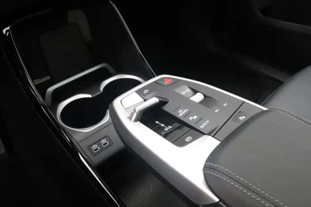 BMW X2 (2025) thumbnail 17