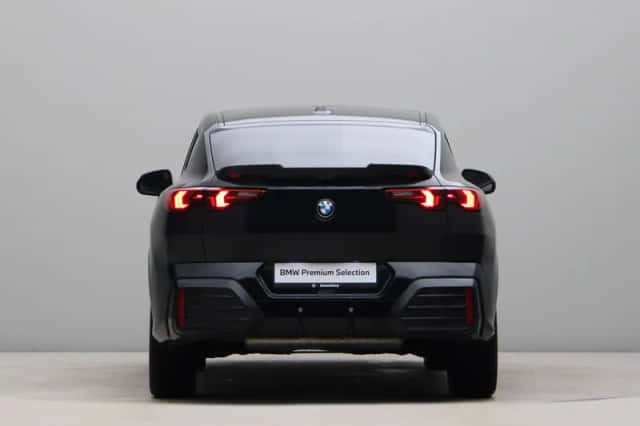 BMW X2 (2025) thumbnail 9