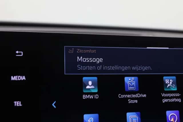 BMW iX2 (2026) thumbnail 12