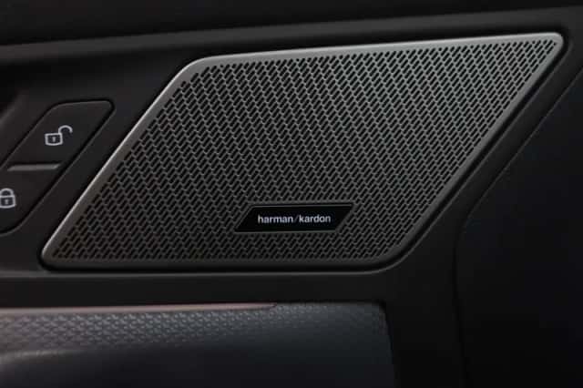 BMW iX2 (2026) thumbnail 17