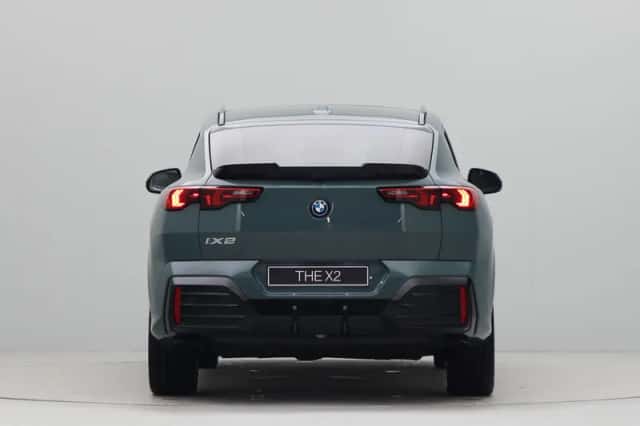 BMW iX2 (2026) thumbnail 8