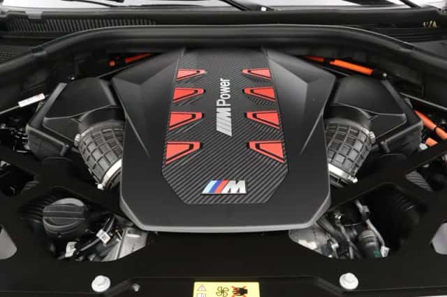 BMW XM (2026) thumbnail 33