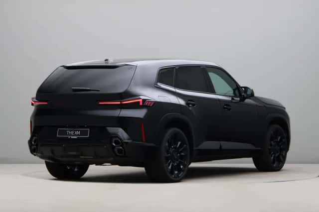 BMW XM (2026) thumbnail 9
