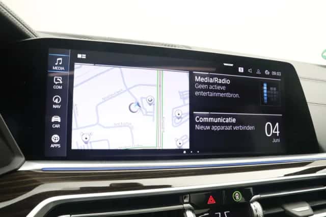 BMW X5 (2020) thumbnail 25