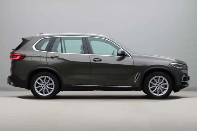 BMW X5 (2020) thumbnail 8