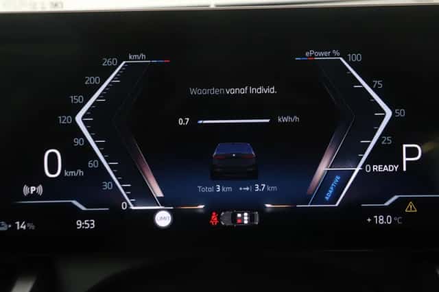 BMW i5 (2026) thumbnail 3