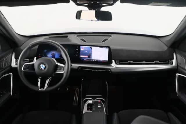 BMW X1 (2025) thumbnail 14