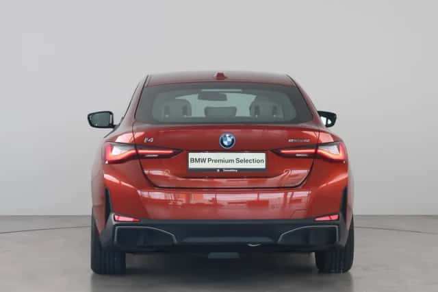 BMW i4 (2023) thumbnail 6