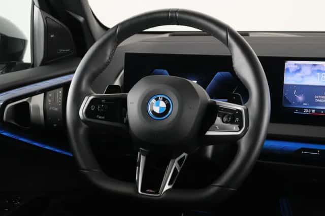 BMW X3 (2026) thumbnail 2