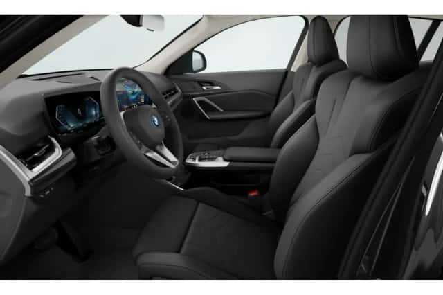 BMW iX2 (2026) thumbnail 3