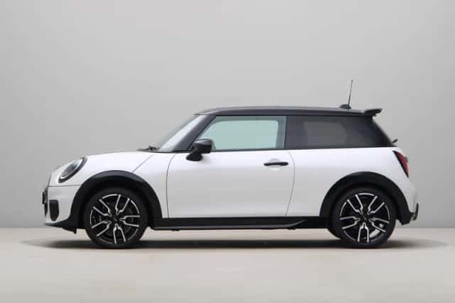 MINI Cooper (2025) thumbnail 12