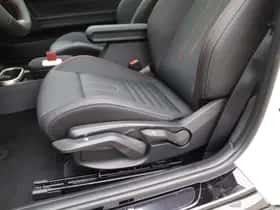 MINI Cooper (2025) thumbnail 15