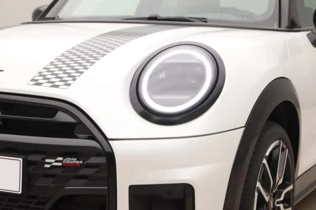 MINI Cooper (2025) thumbnail 19