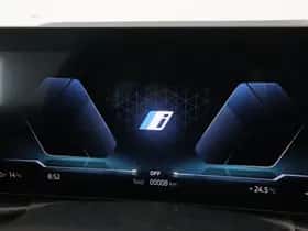 BMW i4 (2026) thumbnail 4