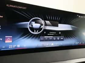 BMW iX (2026) thumbnail 13