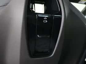 BMW iX (2026) thumbnail 24