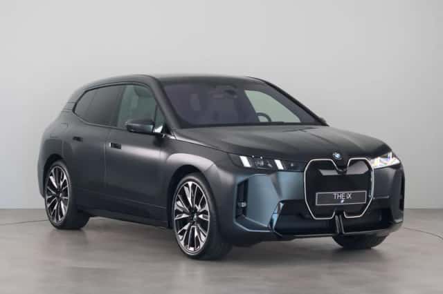 BMW iX (2026) thumbnail 6
