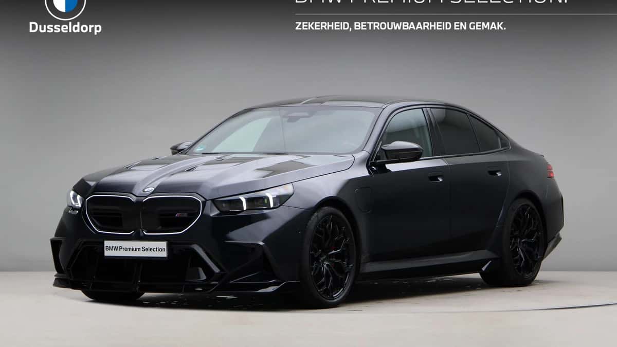 BMW M5 (2024) — foto 1