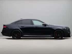BMW M5 (2024) thumbnail 8