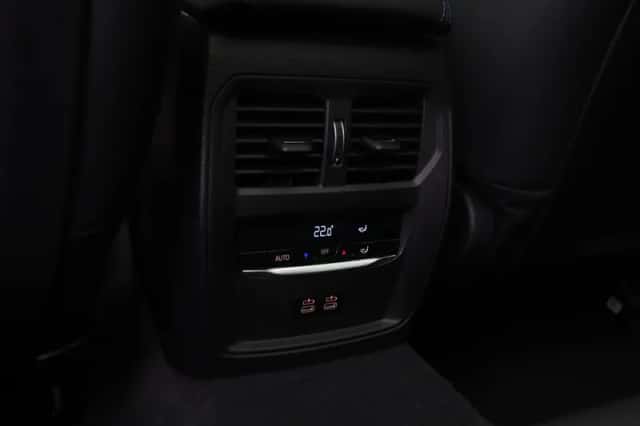 BMW 3-Serie (2025) thumbnail 16