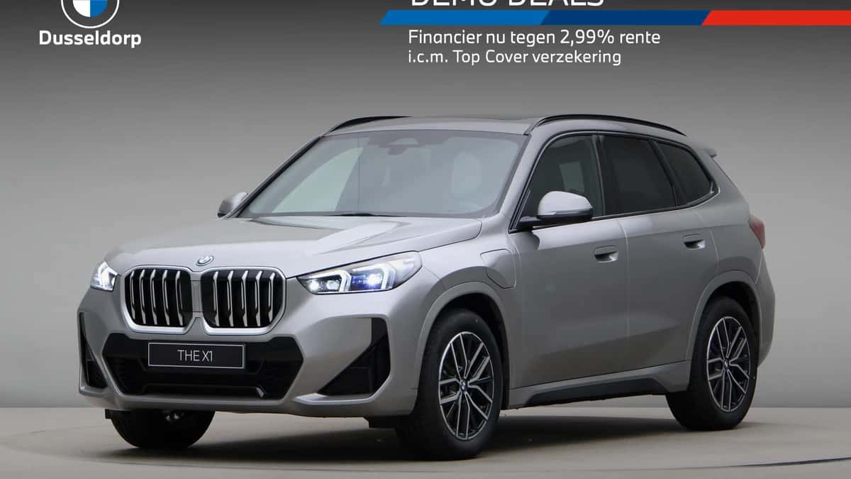 BMW X1 (2025) — foto 1