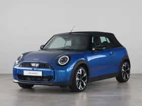 MINI Cabrio (2026) thumbnail 2