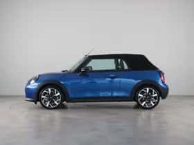 MINI Cabrio (2026) thumbnail 16
