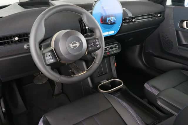 MINI Cabrio (2026) thumbnail 17