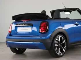 MINI Cabrio (2026) thumbnail 28