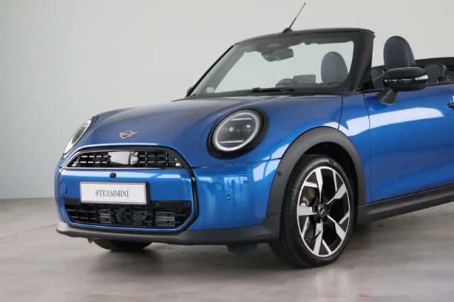 MINI Cabrio (2026) thumbnail 29