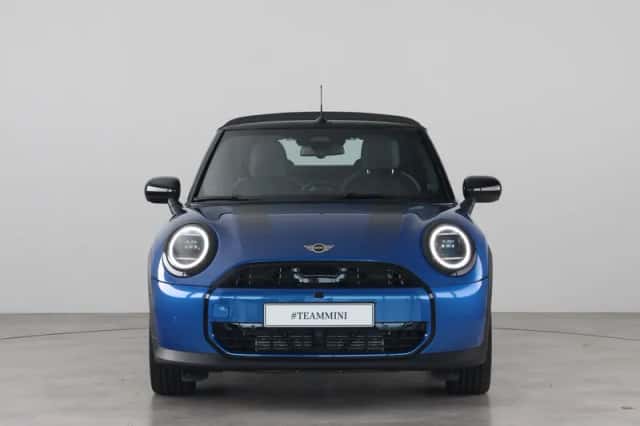 MINI Cabrio (2026) thumbnail 4