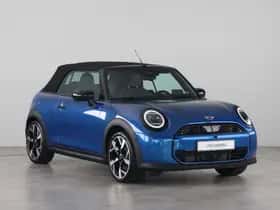 MINI Cabrio (2026) thumbnail 6