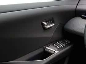 BMW iX3 (2026) thumbnail 16