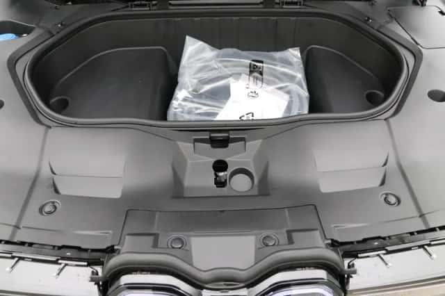 BMW iX3 (2026) thumbnail 31