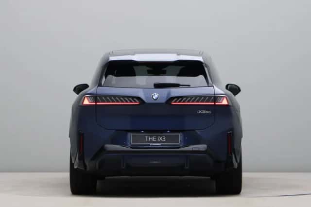 BMW iX3 (2026) thumbnail 10