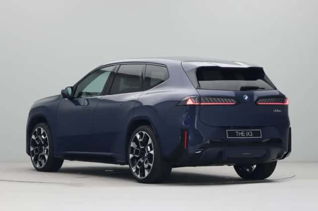 BMW iX3 (2026) thumbnail 10