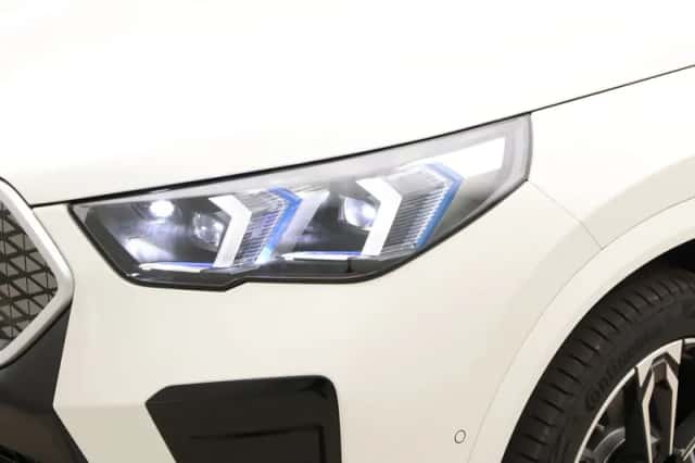 BMW iX2 (2025) thumbnail 20