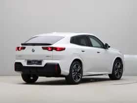 BMW iX2 (2025) thumbnail 9