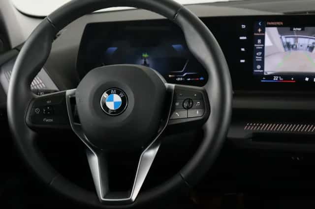 BMW 1-Serie (2024) thumbnail 2