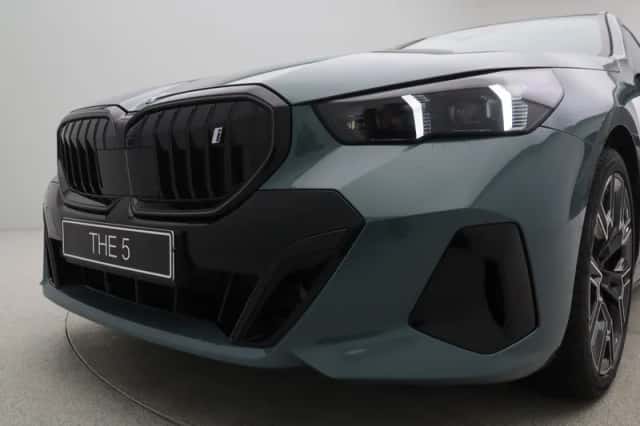 BMW i5 (2026) thumbnail 12