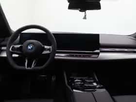 BMW i5 (2026) thumbnail 15