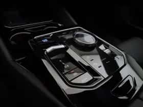 BMW i5 (2026) thumbnail 21