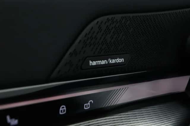BMW i5 (2026) thumbnail 25
