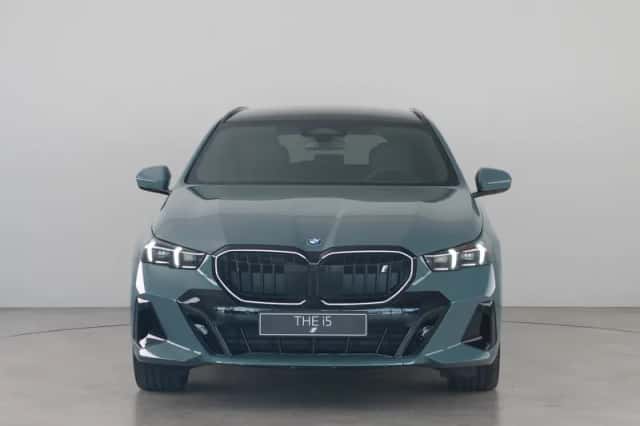 BMW i5 (2026) thumbnail 27