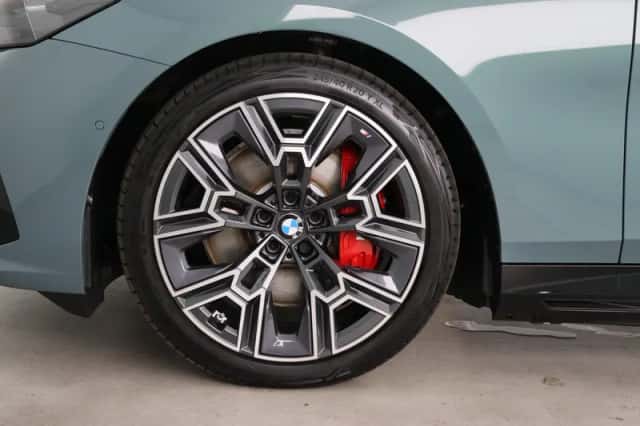 BMW i5 (2026) thumbnail 44